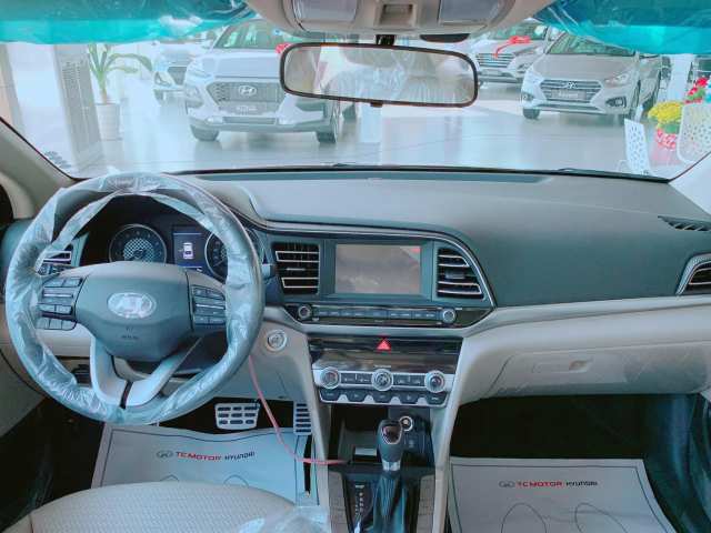 Trang 2  Mua Bán Xe Hyundai Avante 2016 Màu Trắng Cũ Giá Rẻ Chính Chủ