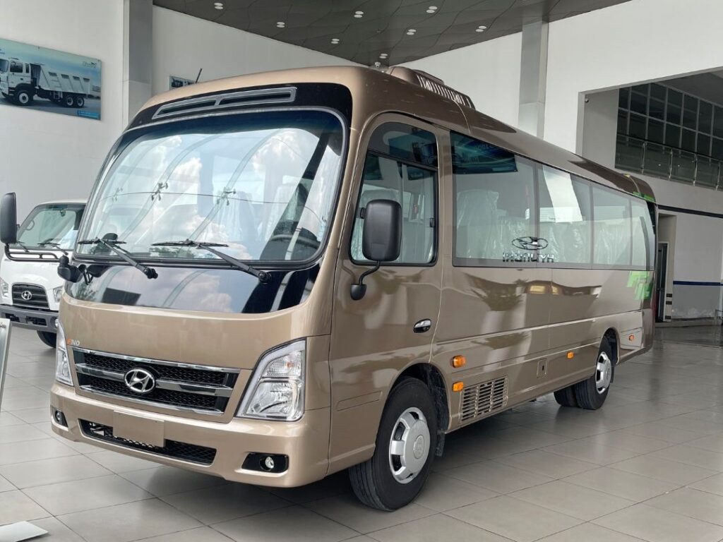 Hyundai County