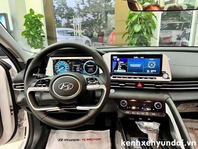 Taplo Hyundai Elantra 2022