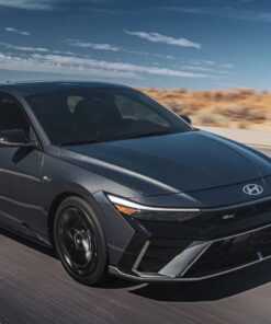 Hyundai Elantra 2026: Giá xe lăn bánh & thông số mới nhất